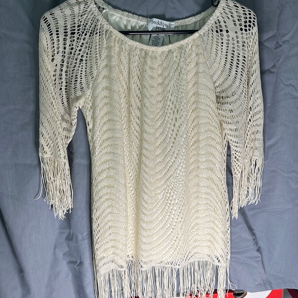 Metallic gold shimmer cream top